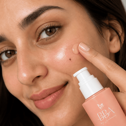 Hydrating AQUA-GEL Hydrating AQUA-GEL (Leaves complexion dewy, luminous and refreshed)